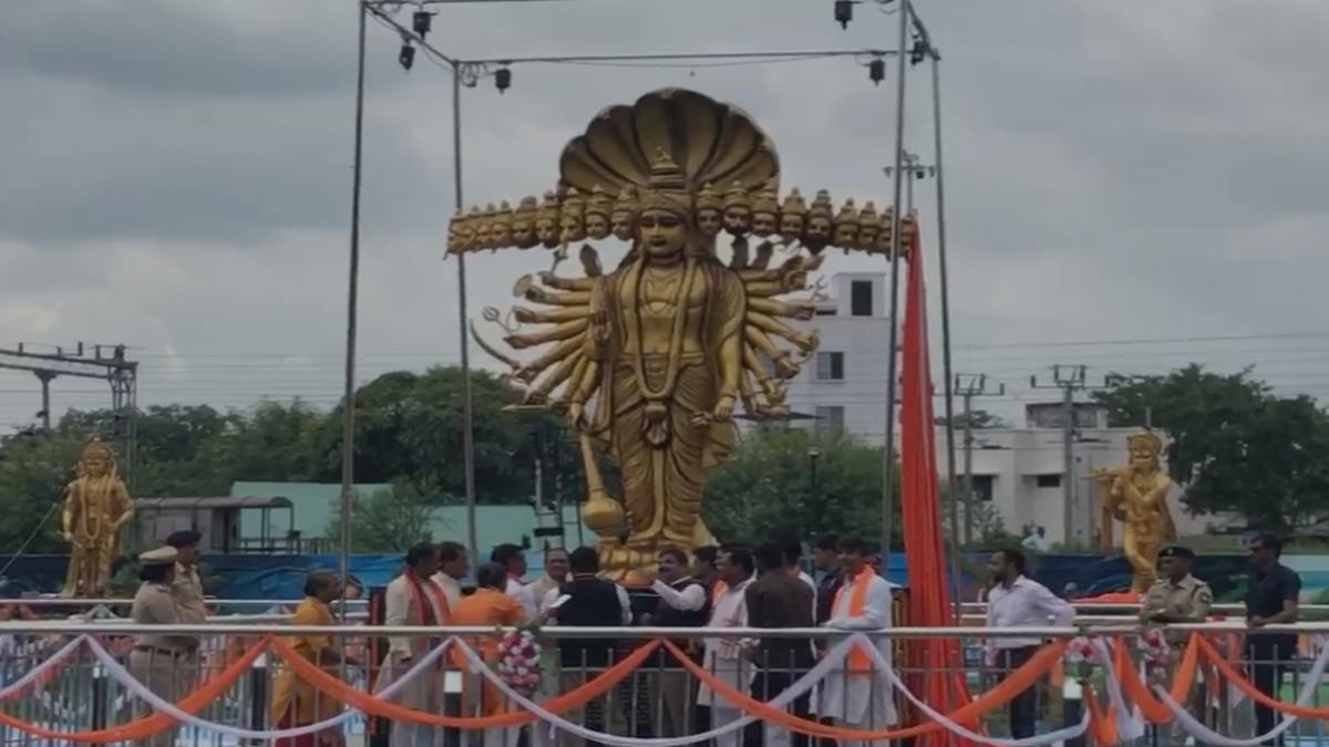 CM in Satna: सीएम शिवराज ने सतना में व्यंकटेश लोक का किया लोकार्पण, कहा- मामा को आशीर्वाद दीजिए
