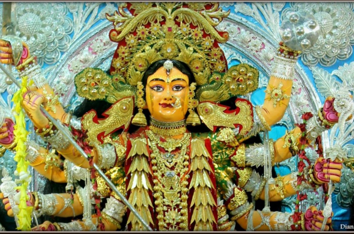 Odisha News: कटक में देवी दुर्गा के गिरवी रखे सोने के आभूषणों को छुड़ाने के लिए आगे आए मुस्लिम भक्त