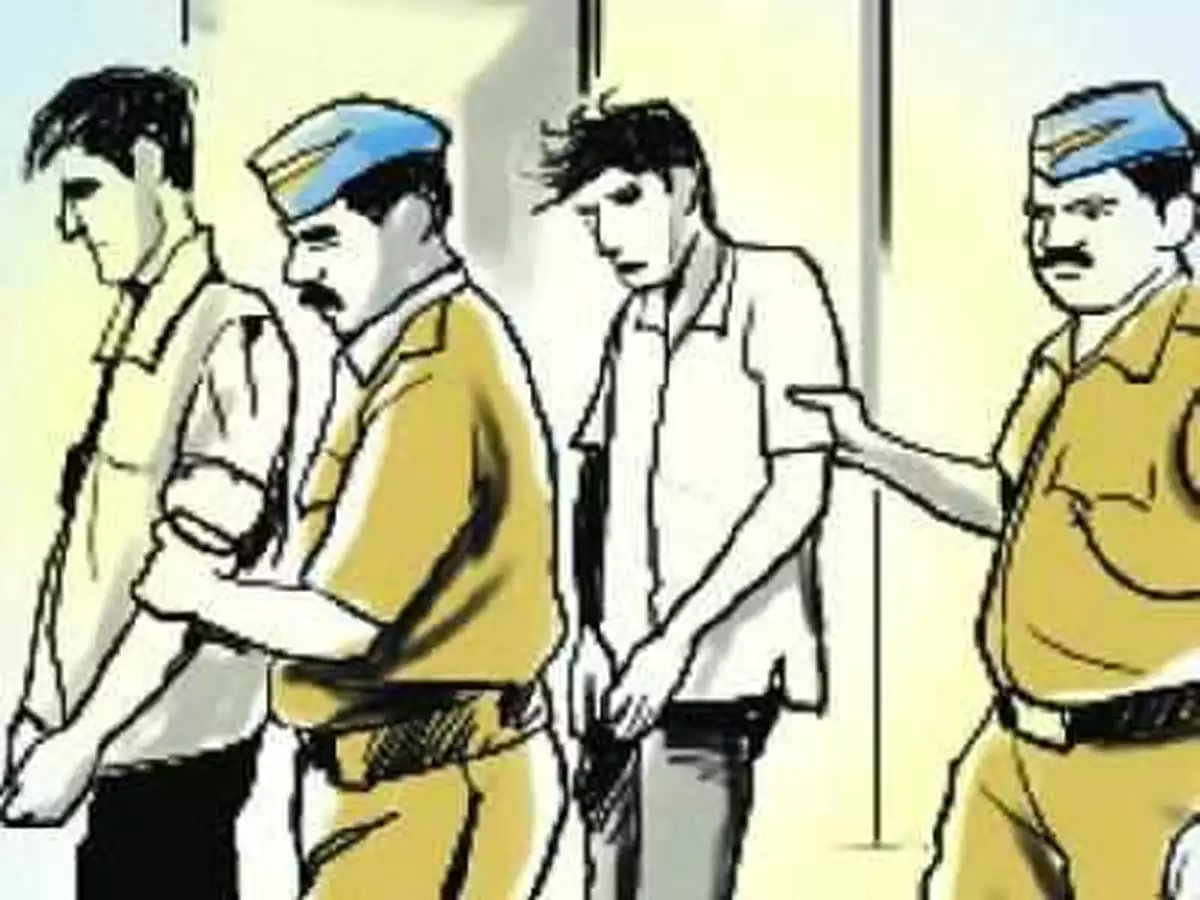 2 करोड़ की हेरोइन सहित 2 तस्कर काबू , पंजाब पुलिस व बीएसएफ द्वारा ज्वाइंट आपरेशन