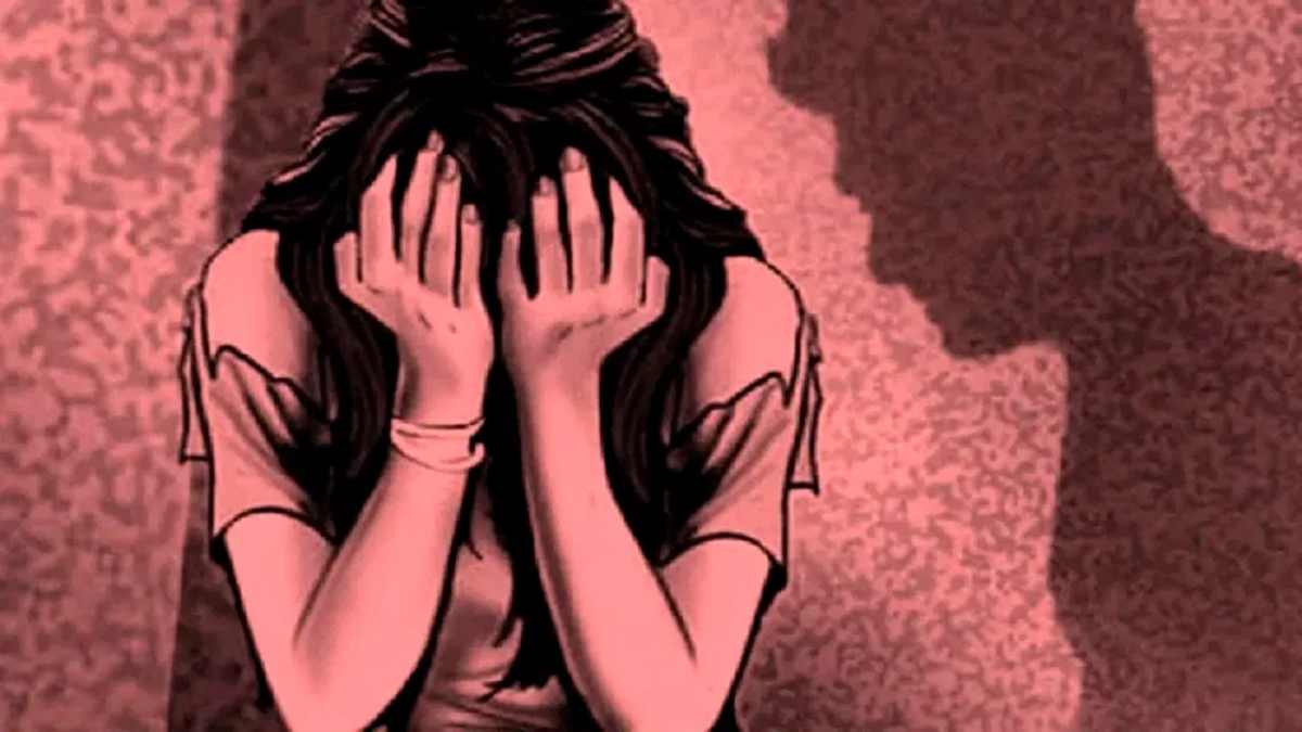 बंधक बनाकर युवती से 4 दिनों तक दुष्कर्म: नौकरी का झांसा देकर करता रहा घिनौनी हरकत, पुलिस ने किया गिरफ्तार