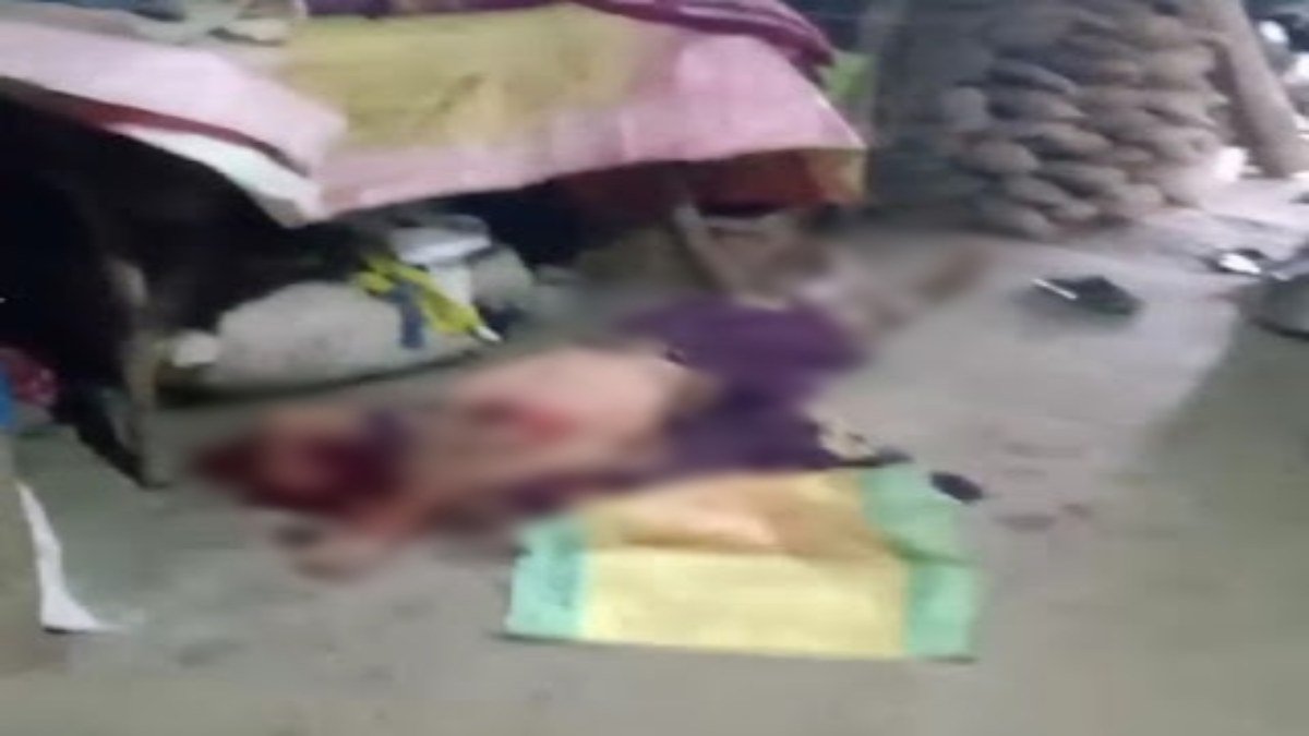 चरित्र शंका में पति ने की पत्नी की हत्या: कुल्हाड़ी से गर्दन पर वार कर उतारा मौत के घाट, आरोपी फरार  