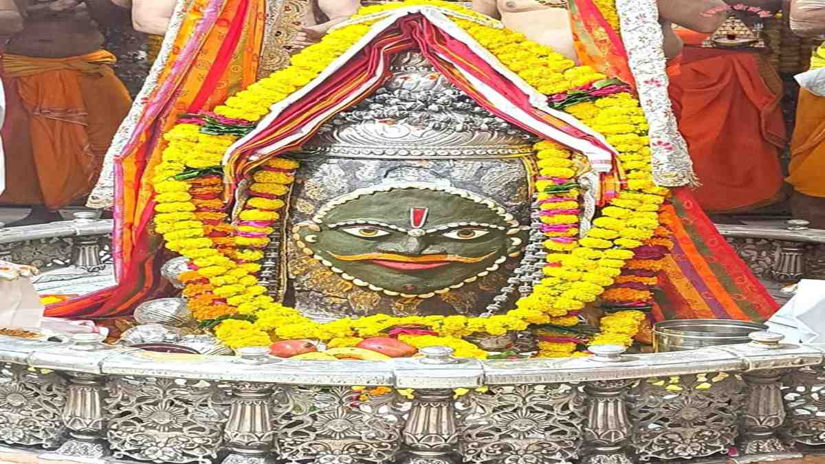 8 अक्टूबर महाकाल भस्म आरती: देखें भगवान महाकाल के आज का दिव्य श्रृंगार