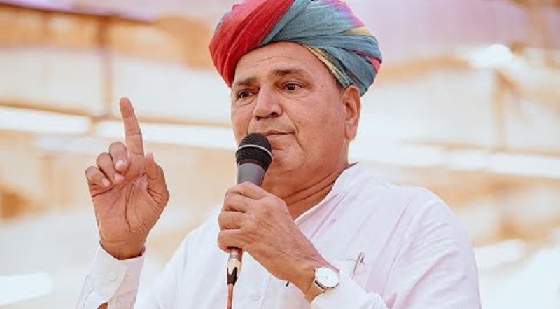 Rajasthan Assembly Election 2023: सांचौर सीट पर नहीं थम रहा विवाद, अपने ही सांसद के खिलाफ निर्दलीय चुनाव लड़ेंगे जीवाराम