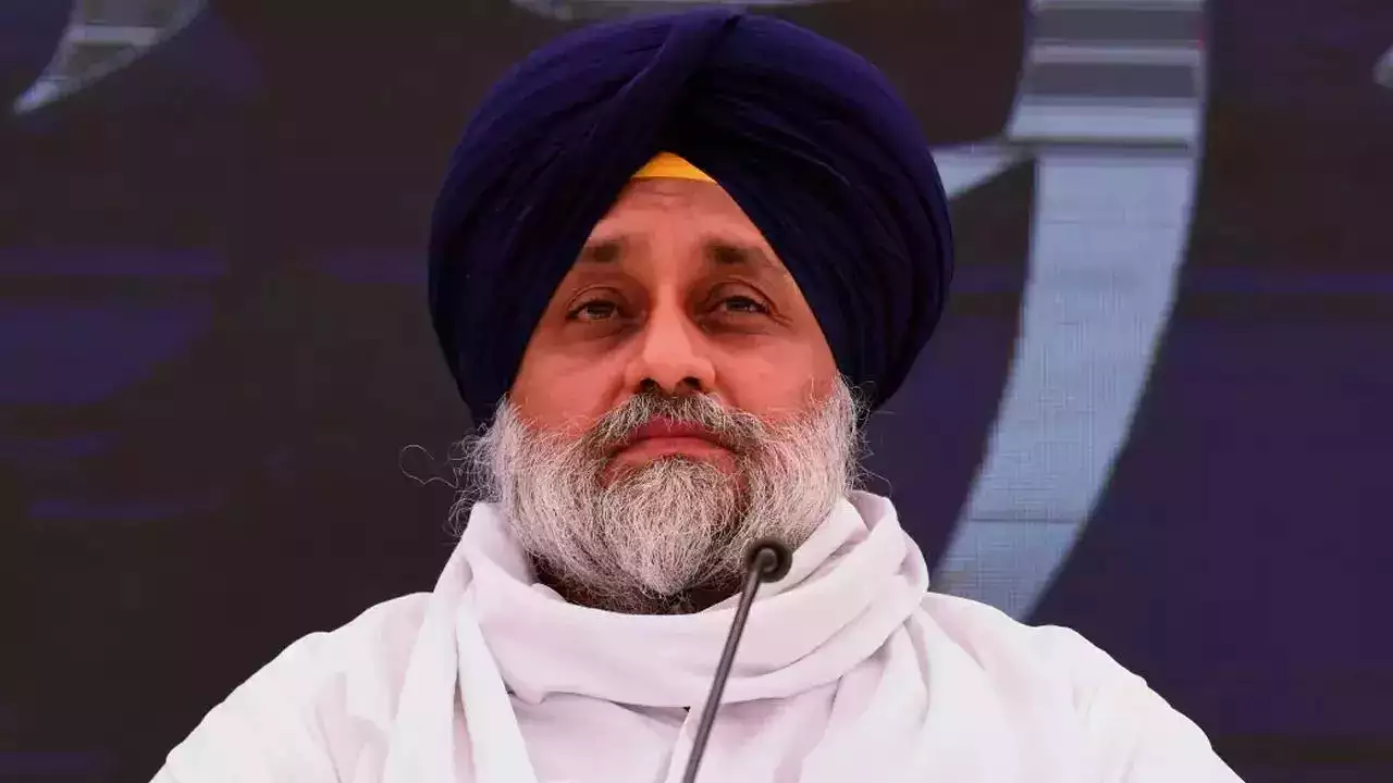 सुखबीर सिंह बादल से Shiromani Akali Dal के प्रधान पद से मांगा गया इस्तीफा