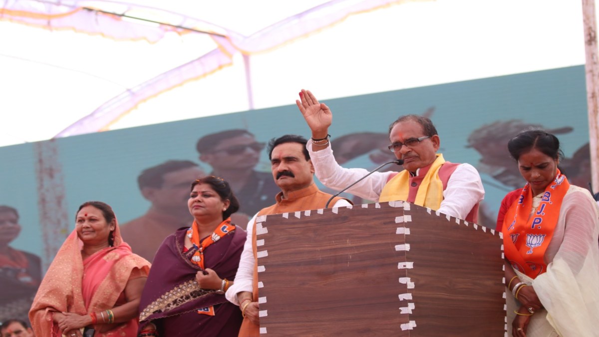 इस बार की दिवाली होगी कमल वाली: पीतांबरा माई के आंगन में बोले सीएम शिवराज- रिकार्ड तोड़ विकास किया है, रिकार्ड तोड़ जीतेगी भाजपा  