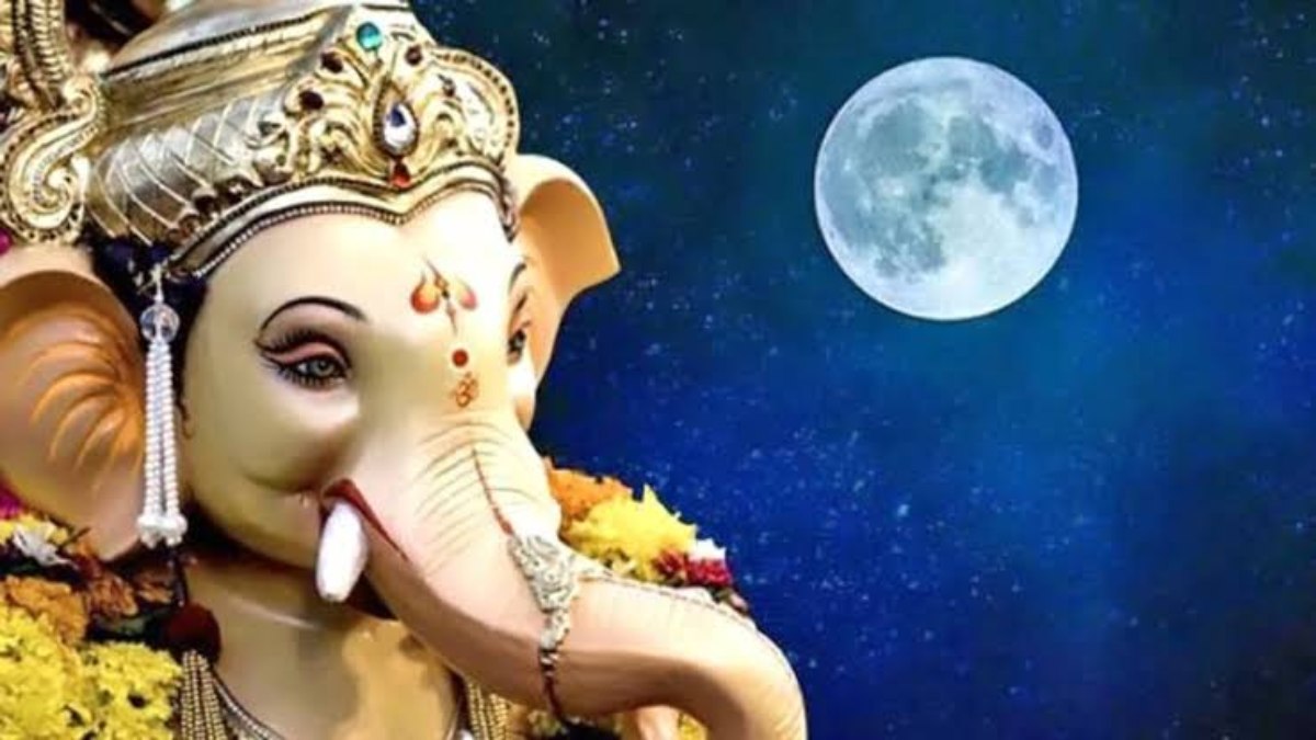 संकष्टी चतुर्थी : आज का दिन है बेहद खास, भगवान गणेश को प्रसन्न करने चंद्रोदय के समय करें यह उपाय, जानिए पूजन विधि