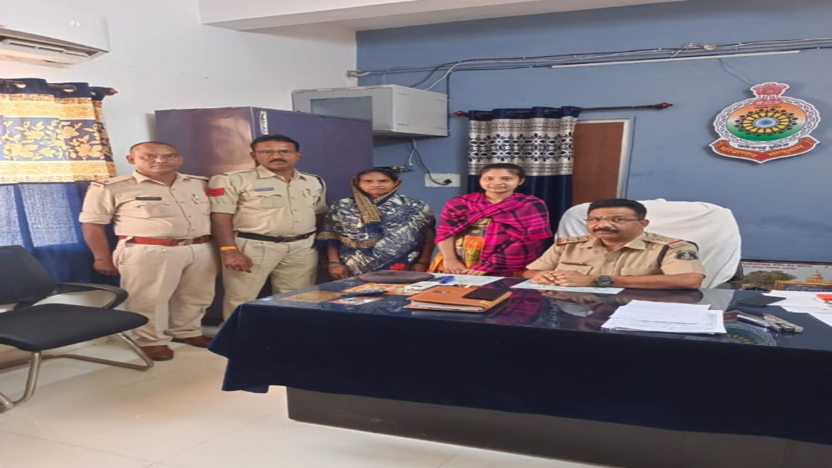 ऑपरेशन मुस्कान: ‘मौत’ के बाद घर लौटी युवती! परिजनों ने 2 साल पहले कर दिया था अंतिम संस्कार, जानिए क्या है पूरा मामला