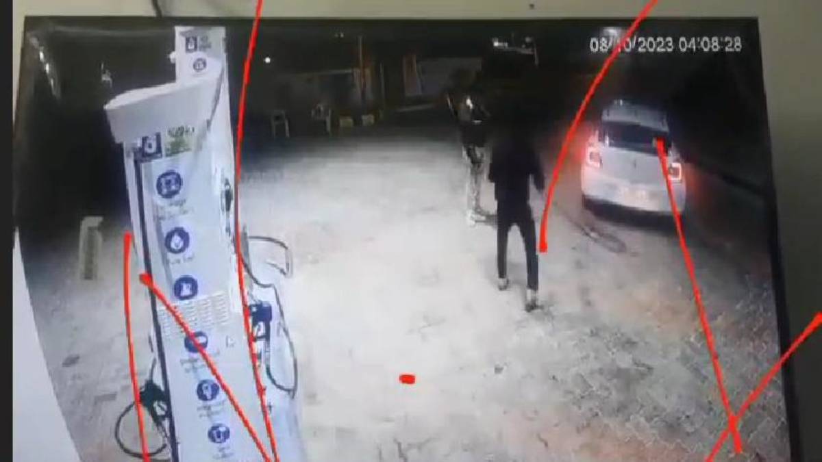 Gwalior में PETROL की चोरी: लग्जरी कार में 5 हजार का भरवाया पेट्रोल, पेमेंट करने से पहले हुए रफूचक्कर