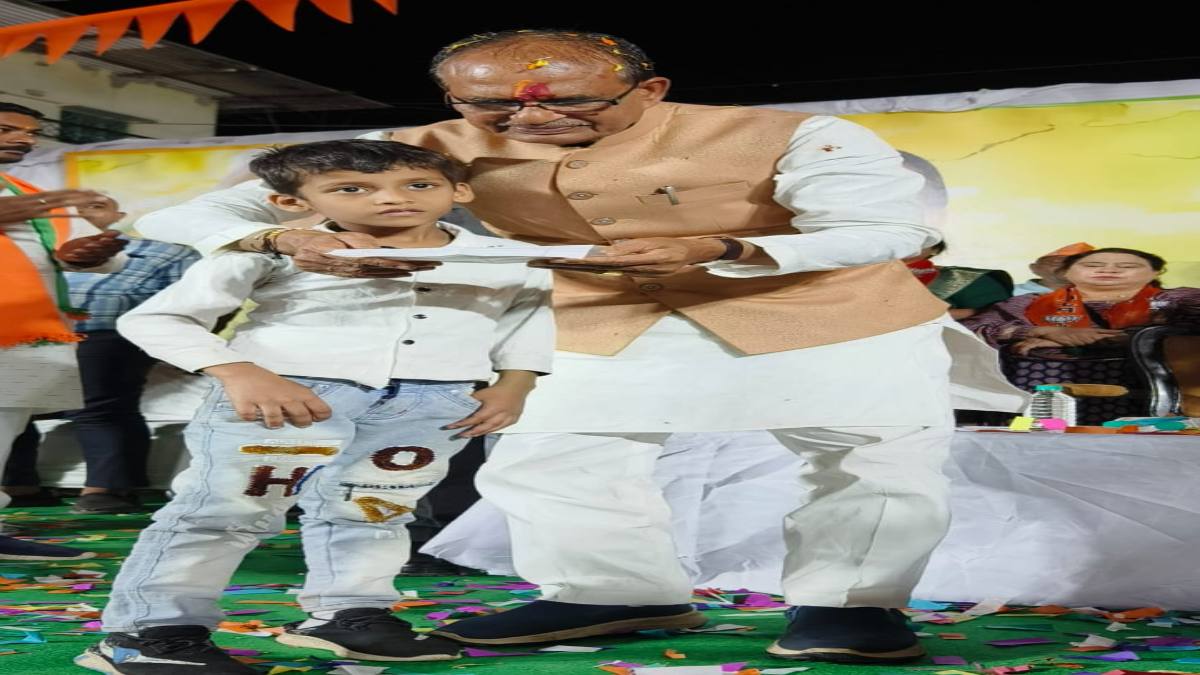 ‘भांजे’ मिस्बाह को मिला ‘मामा’ का प्यार: CM शिवराज की पहल पर चिरायु अस्पताल में शुरू हुआ पिता का उपचार