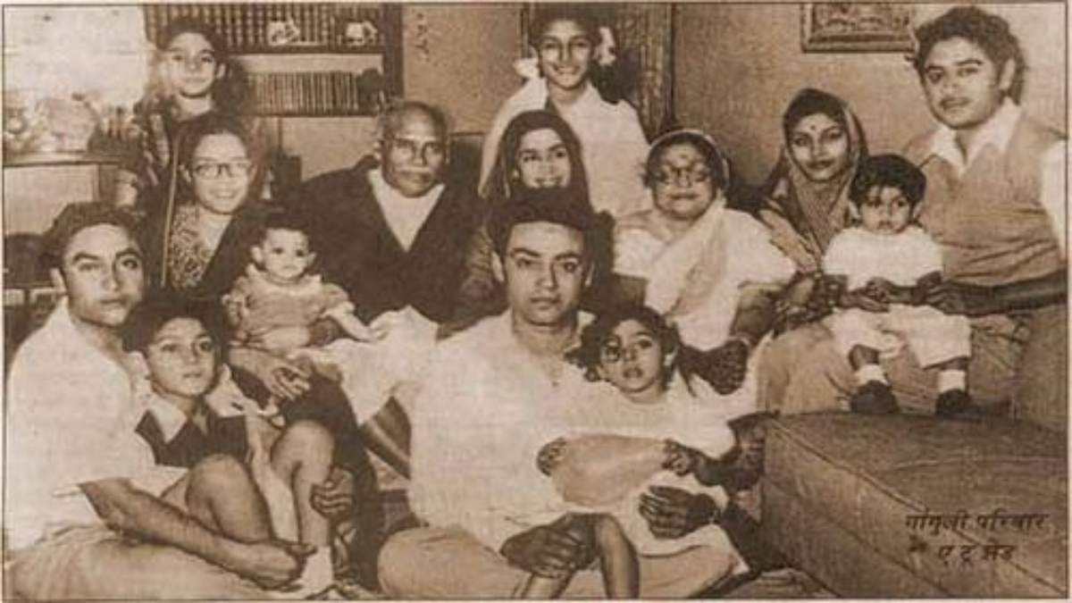 Kishore Kumar Death Anniversary: किशोर कुमार को 8 बार मिला था फिल्म फेयर अवार्ड, Lalluram.com पर पढ़िए सुर सम्राट की जिंदगी से जुड़े दिलचस्प किस्से, ऐसा था खंडवा से बॉम्बे तक का सफर