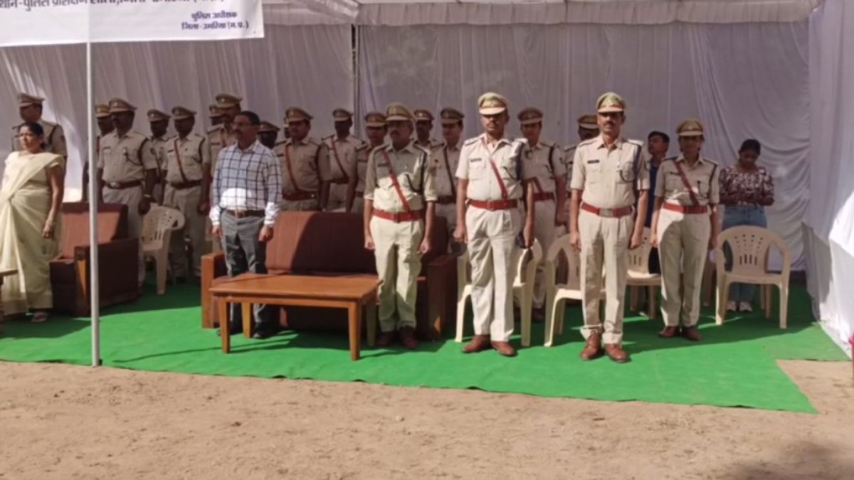 पुलिस स्मृति दिवसः परेड कर शहीद 188 पुलिसकर्मियों को दी श्रद्धांजलि