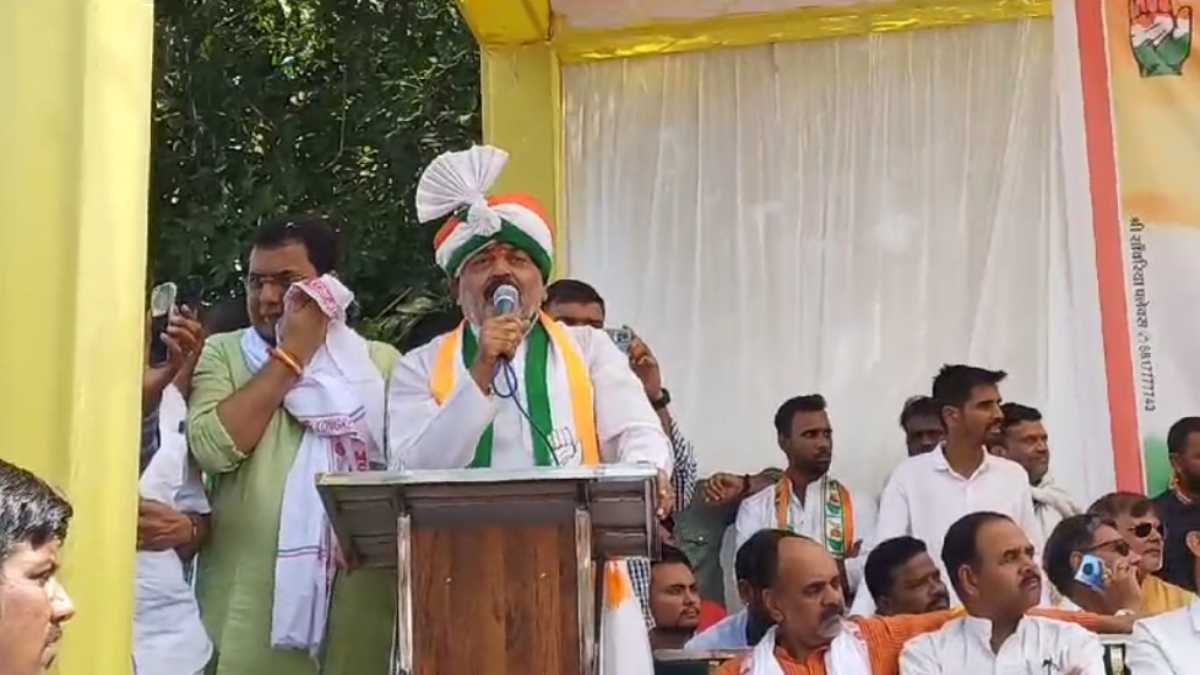 MP election 2023: बीजेपी प्रत्याशी पर जमकर बरसे कांग्रेस उम्मीदवार, हेलीकॉप्टर और बड़े नेताओं का उड़ाया मजाक, हर बार क्षेत्र बदलने पर बताया पलायनवादी नेता