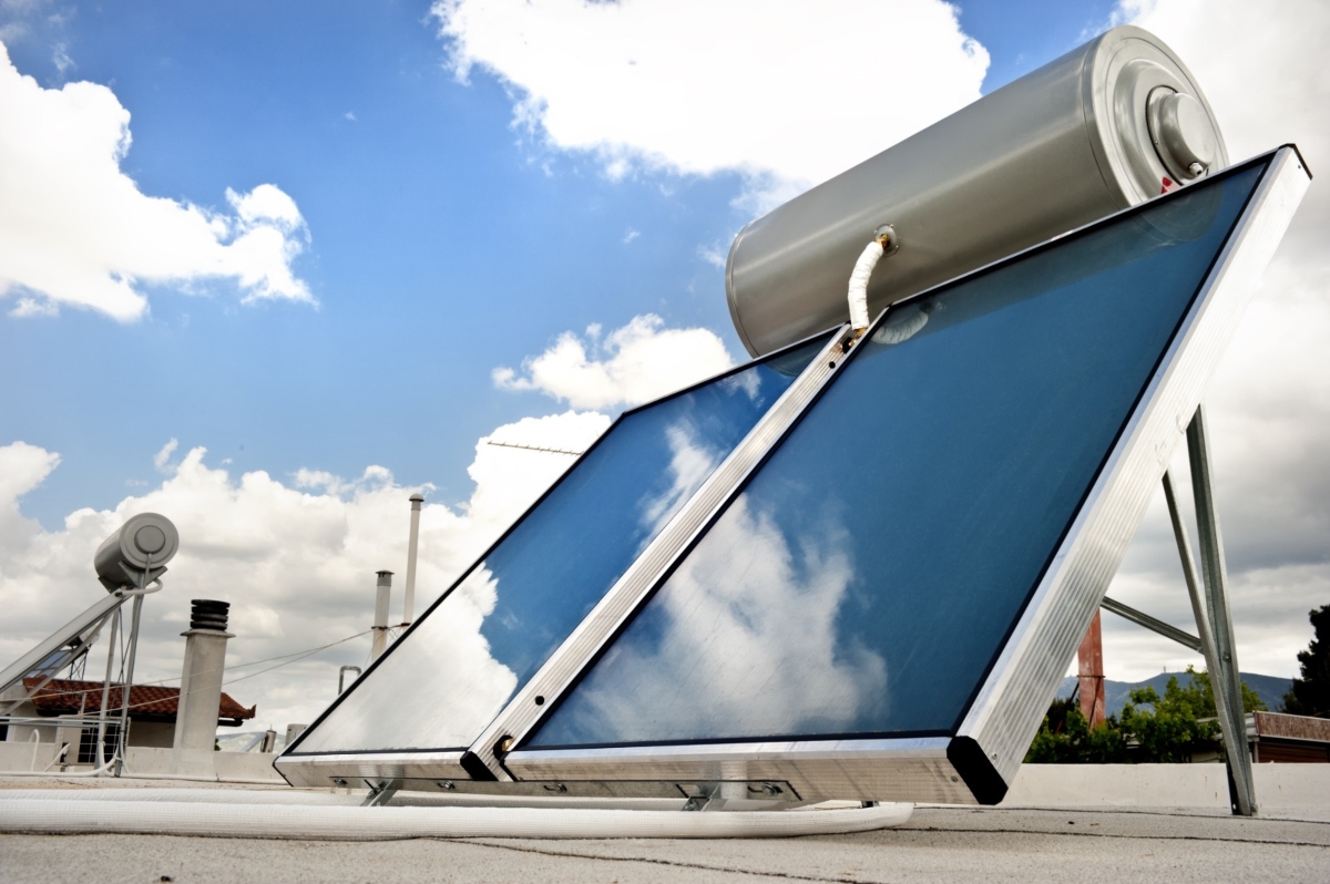 Solar Water Heater: सर्दियों के सीजन में घर ले आएं यह सोलर वॉटर हीटर, यूजर्स के एक रुपये भी नहीं होते हैं खर्च