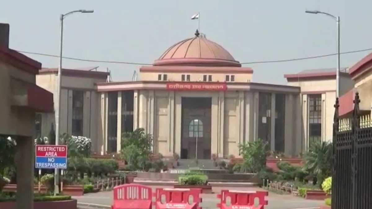 CGPSC Controversy : हाईकोर्ट ने पीएससी और राज्य शासन को जवाब पेश करने का दिया आदेश, 16 अक्टूबर को होगी अगली सुनवाई