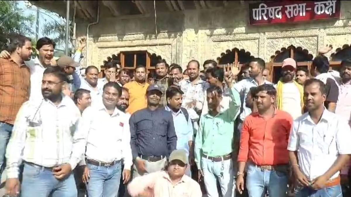 ग्वालियर नगर निगम: कर्मचारियों को दिवाली गिफ्ट! एक साथ मिलेगा छठवें-सातवें वेतनमान का लाभ