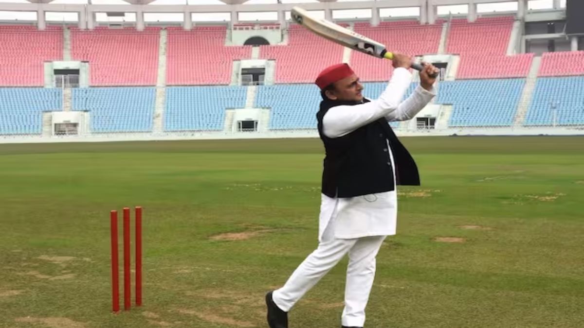 लखनऊ में भारत और इंग्लैंड का मुकाबला आज, अखिलेश यादव ने इकाना स्टेडियम को लेकर योगी सरकार पर कसा तंज