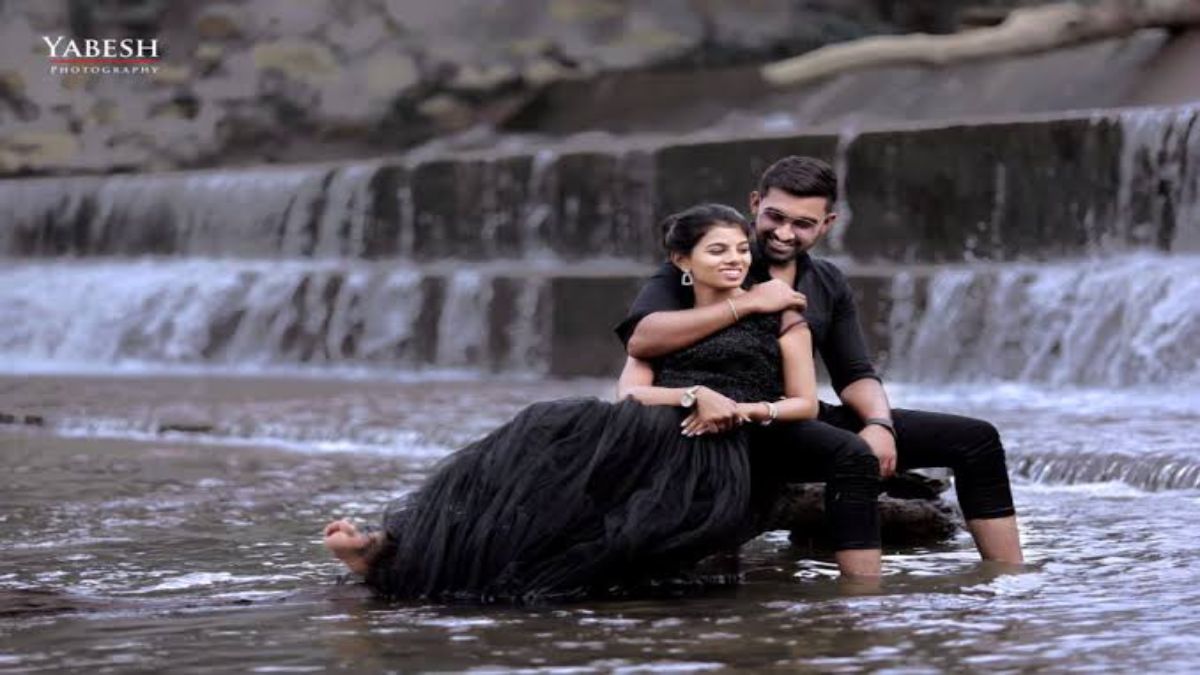 आप भी करवाने वाले हैं प्री-वेडिंग Photoshoot, तो इस तरह से ड्रेसअप होकर खिंचवाए Photo …