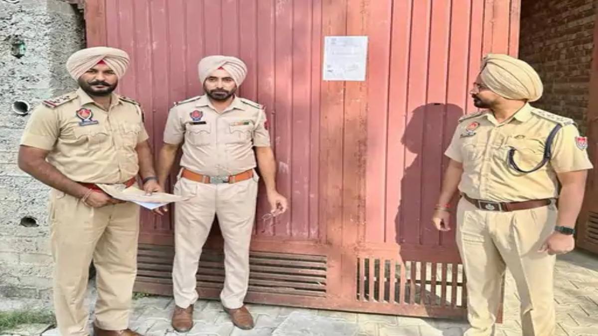 Punjab News : नशे पर नकेल कसने पुलिस सख्त, हेरोइन तस्कर की 54 लाख से अधिक की प्रॉपर्टी फ्रीज