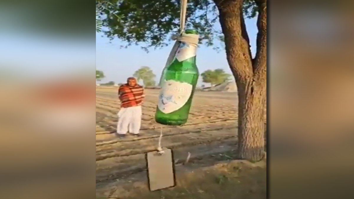 खेतों में घुसकर फसल को बर्बाद कर रहे थे मवेशी, किसान ने बनाया गजब का देसी जुगाड़, देखकर आप भी हो जाएंगे हैरान
