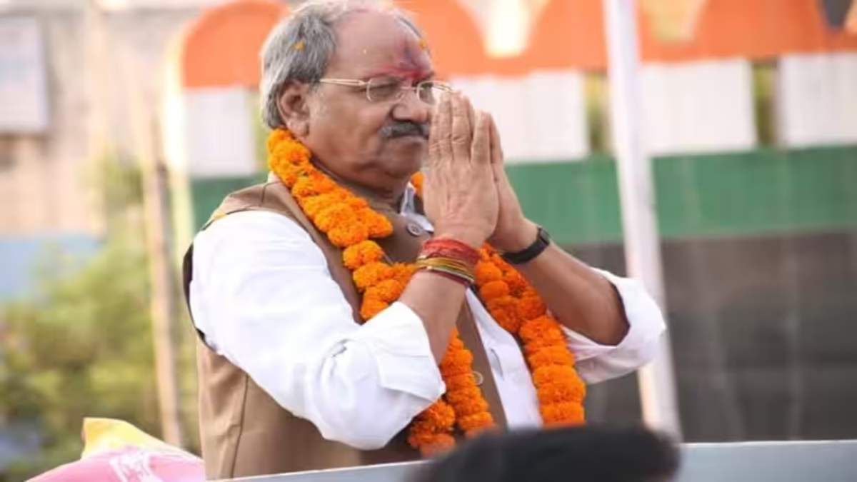 8वीं बार चुनावी मैदान में बृजमोहन अग्रवाल, लगातार 7 बार रह चुके विधायक, जानिए उनका राजनीतिक सफर और क्या है जीत की बड़ी वजह…