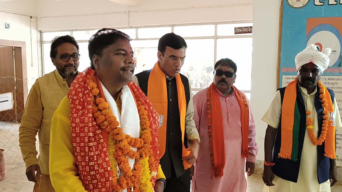 बस्तर में मनसुख मांडविया ने भरी हुंकार, कहा – कांग्रेस ने छत्तीसगढ़ को बना दिया गांधी परिवार का ATM