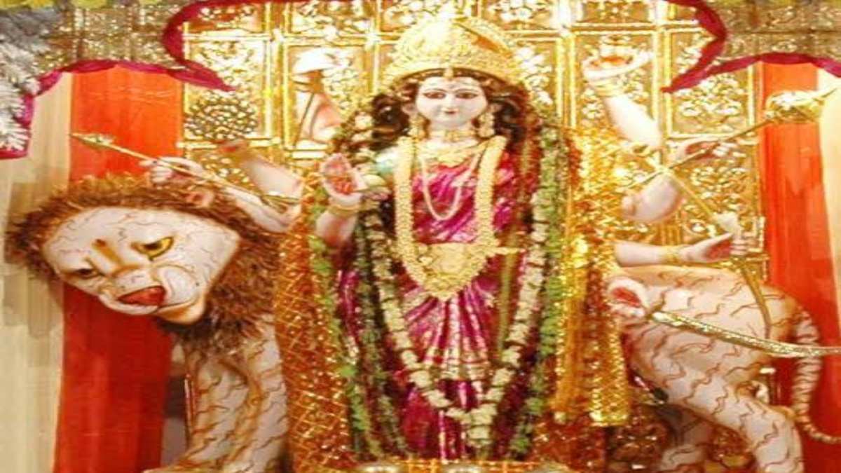 महाष्टमी पर करें ये चार उपाय, हर तरह की परेशानियां हो जाएंगी दूर …