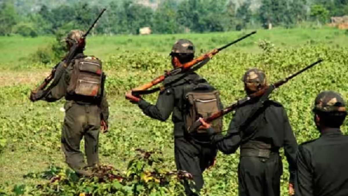 CG NEWS : नक्सलियों ने जारी किया पर्चा, भाजपा-कांग्रेस का विरोध, चुनाव बहिष्कार का भी आव्हान