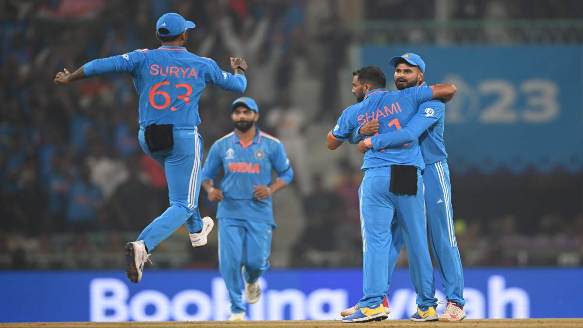 ICC CWC 2023 IND vs ENG : भारत ने पूर्व चैंपियन इंग्लैंड को बुरी तरह से हराया, मोहम्मद शमी ने झटके 4 विकेट