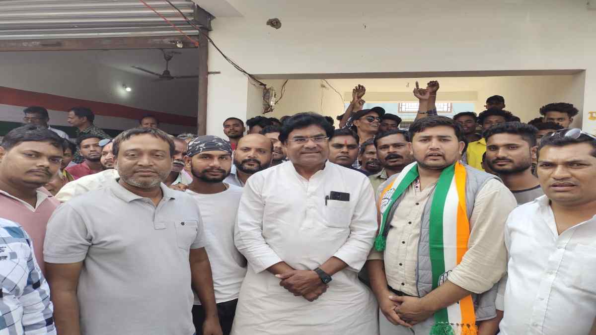 CG Assembly Election : कांग्रेस नेता ने की पार्टी में वापसी, कुछ ही महीने पहले कार्यकर्ताओं के साथ हुए थे भाजपा में शामिल