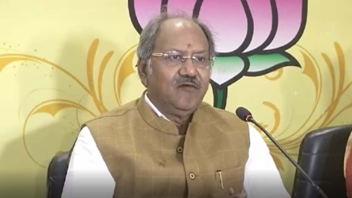 कुर्सी के लिए घोटाले का चक्रव्यूहः बृजमोहन अग्रवाल का कांग्रेस पर हमला, बोले- कांग्रेस विकास विरोधी सरकार, घोटाला करने वालों को उनके उचित स्थान बड़े घर में जाना ही पड़ेगा…
