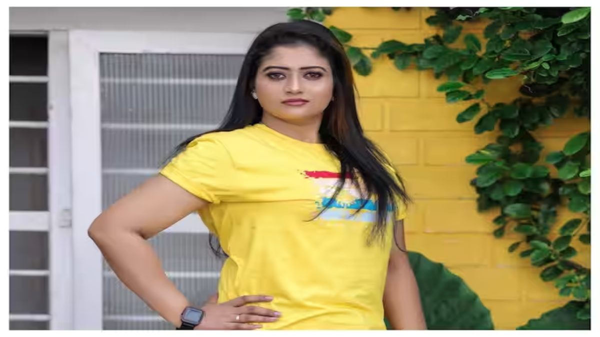 Renjusha Menon की फ्लैट में लटकी मिली लाश, कई फिल्मों में आ चुकीं नजर …
