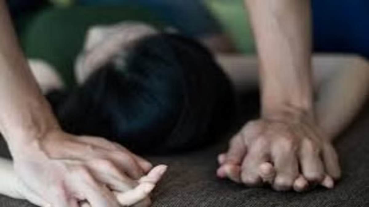 ‘LOVE’ के पन्ने पर धोखाधड़ी की स्क्रिप्टः पहले नाबालिग को बनाया हवस का शिकार, फिर रचा ली शादी, उसके बाद जो हुआ जानकर रह जाएंगे हैरान…