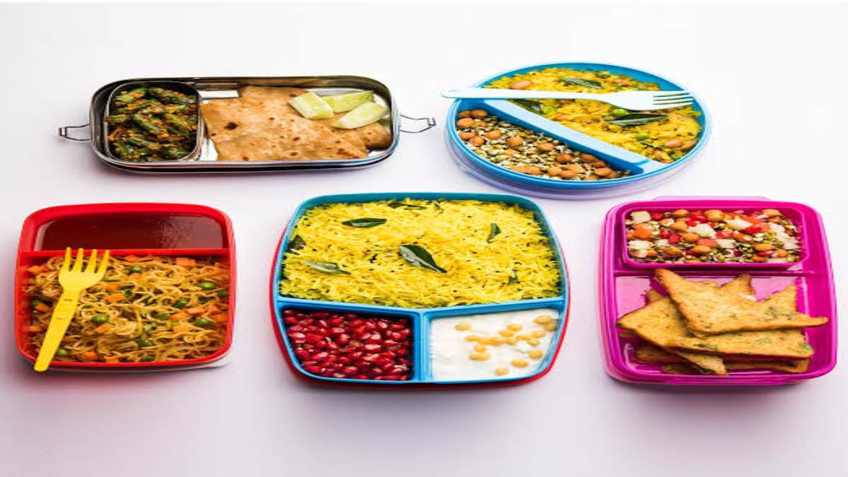 बच्चों के Tiffin में भूलकर भी न पैक करें ये सभी Food Items, धीरे-धीरे घेर लेती है बीमारियां …