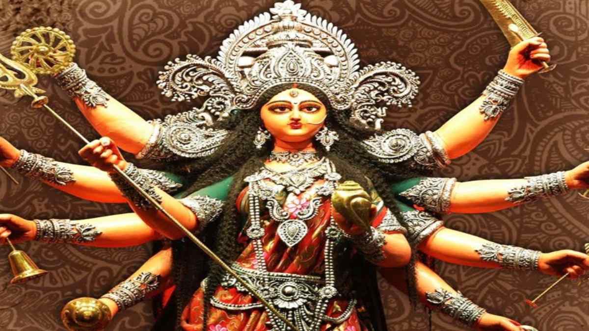 ‘भाई जिउंतिया’ उत्सव : देवी दुर्गा दशहरे के दौरान इंसानों की तरह करती हैं ‘भाई जिउंतिया’ का पालन