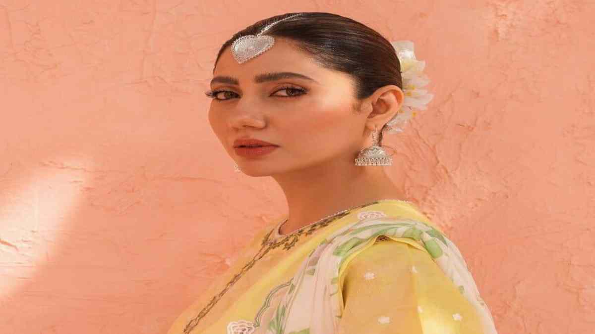 बॉलीवुड में पाकिस्तानी सितारों की एंट्री! उरी अटैक के बाद लगा था बैन