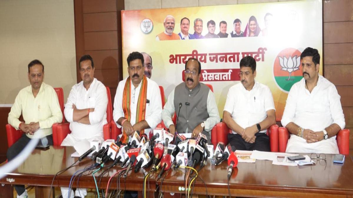 अरुण साव का कांग्रेस पर अटैक : कहा- बस्तर में कांग्रेस ने जो किया वो दुर्भाग्यजनक, इस सरकार को ढाई करोड़ जनता से कोई लेना देना नहीं…