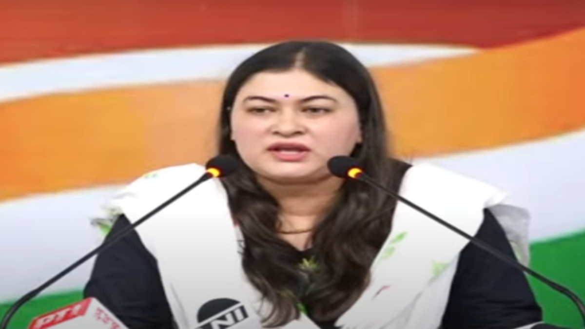 MP Politics: PM मोदी के दौरे पर कांग्रेस प्रवक्ता रागिनी नायक ने बोला हमला, कहा- जब वोट चाहिए तो OBC हो जाते हैं प्रधानमंत्री