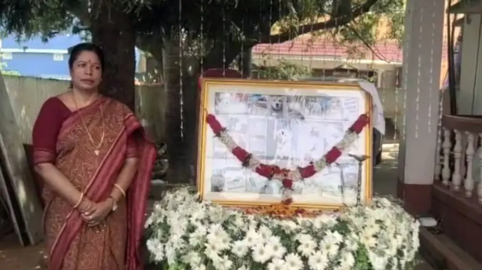 निस्वार्थ प्रेम: परिवार ने पालतू कुत्ते को दी श्रद्धांजलि, उसकी याद में जानवरों का अस्पताल खोलने का लिया संकल्प