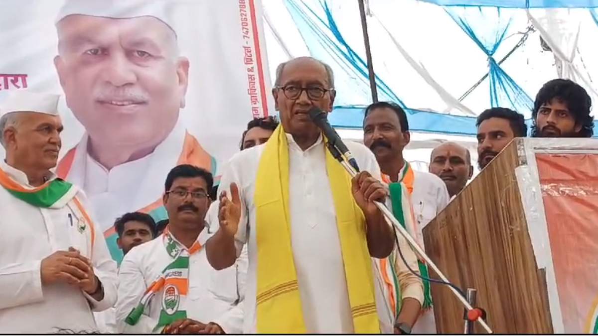 बीजेपी के घोषणा पत्र पर दिग्विजय का तंज: बोले- कोई भी संकल्प नहीं किया पूरा, सिंधिया के पार्टी बदलने को लेकर कहा- पद की लालसा थी