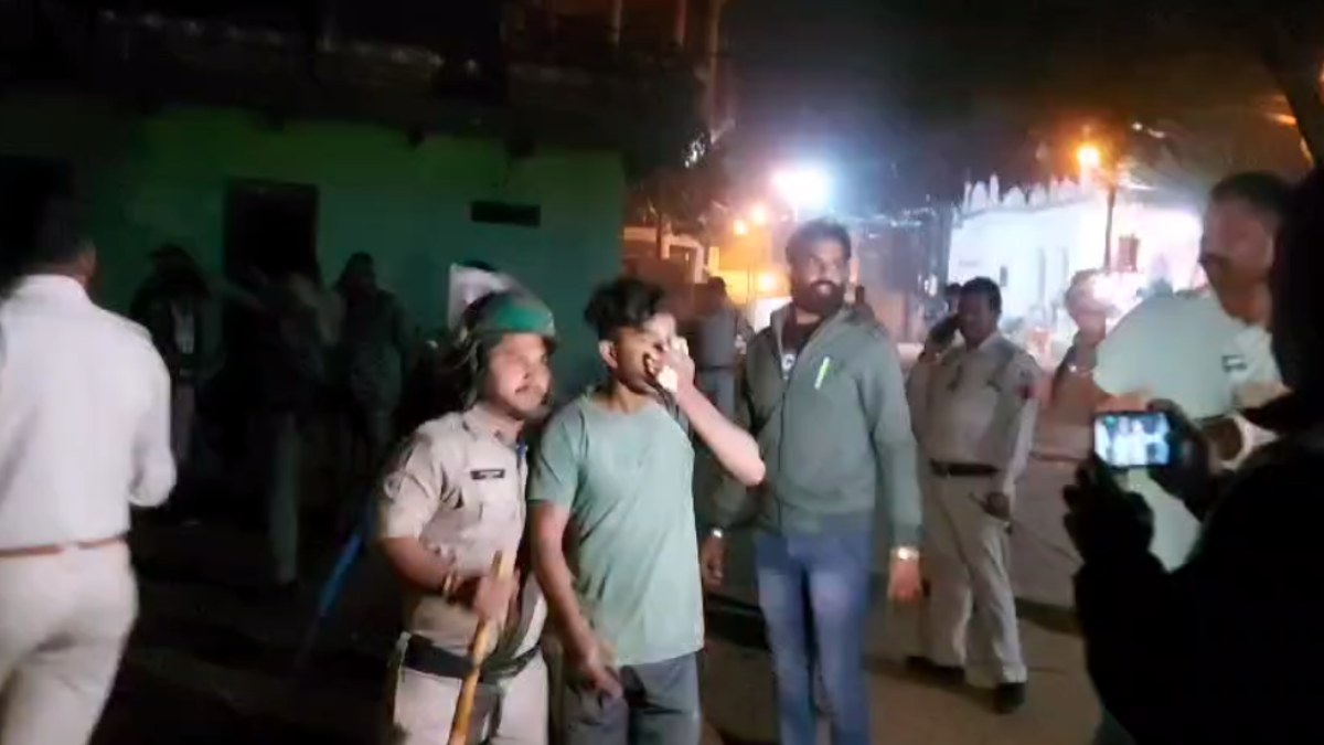 MP में दो पक्षों में विवाद: जमकर हुआ पथराव, कई लोग घायल, बीएसएफ और पुलिस ने संभाला मोर्चा