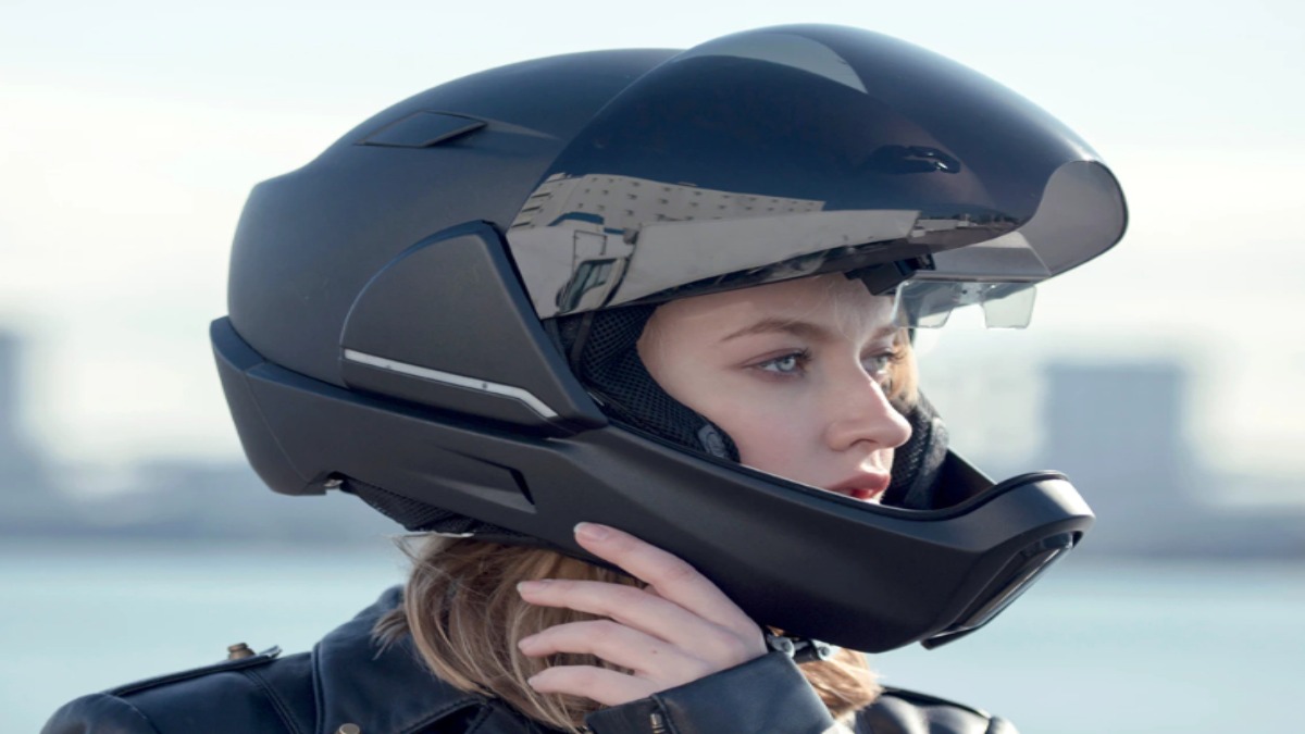 इस शहर में हर सोमवार को हेलमेट-डेः चेकिंग प्वाइंट बनाकर नहीं पहनने वालों पर की जाती है कार्रवाई