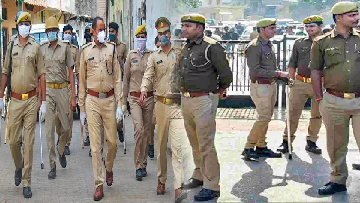 उत्तर प्रदेश में त्योहारों पर सुरक्षा प्रबंध के लिए 246 कंपनी पुलिस बल की तैनाती, जानें प्रशासनिक तैयारी
