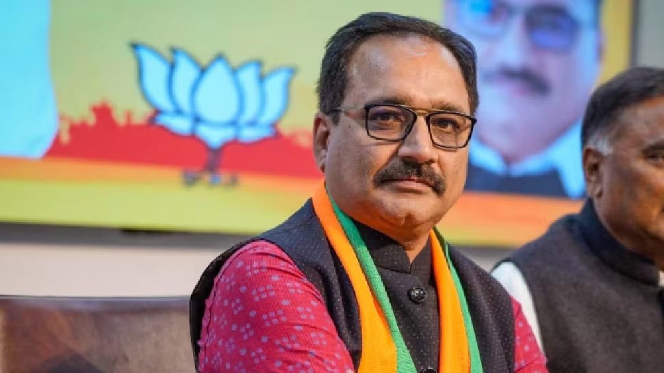 धमकाने वाला नोटिस जारी करना गलत : दिल्ली भाजपा