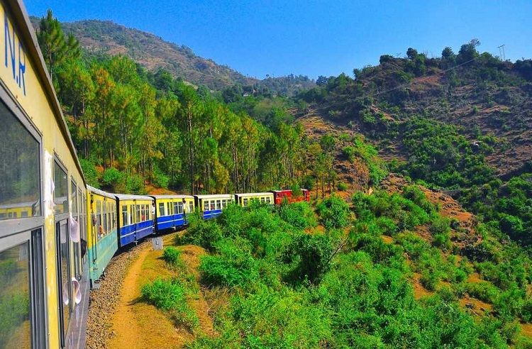 विश्व धरोहर कालका-शिमला ट्रैक पर 10 स्टॉप खत्म, अब इन स्टॉपेज पर नहीं रुक रही ट्रेन