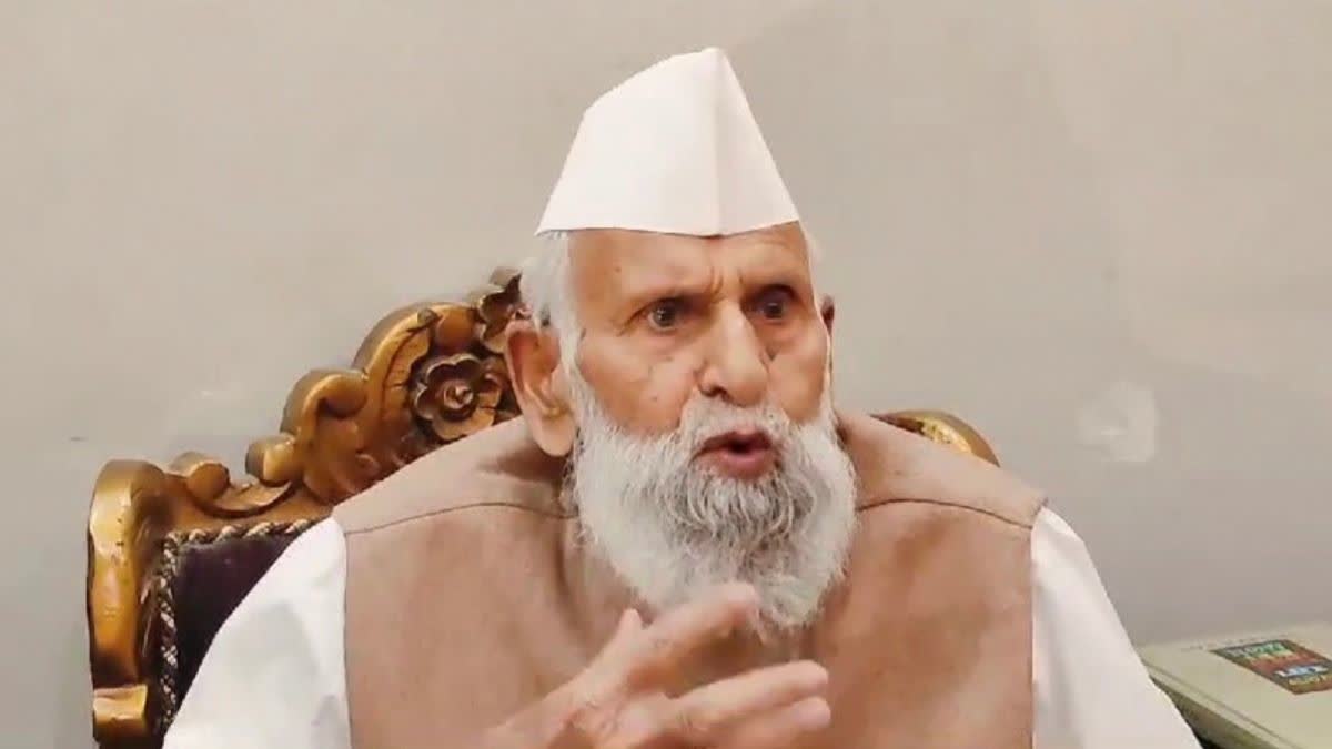 हलाल पर बैन से भड़के सपा सांसद शफीक उर रहमान बर्क, बोले- मंजूर नहीं बैन