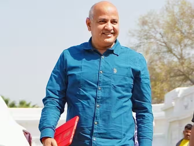मनीष सिसोदिया ने दाखिल की पुनर्विचार याचिका , सुप्रीम कोर्ट ने जमानत देने से किया इनकार