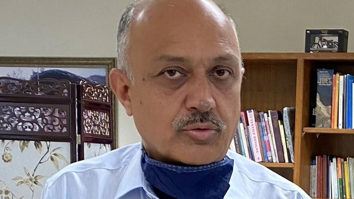 दिल्ली के मुख्य सचिव पर लगे आरोपों की रिपोर्ट तलब