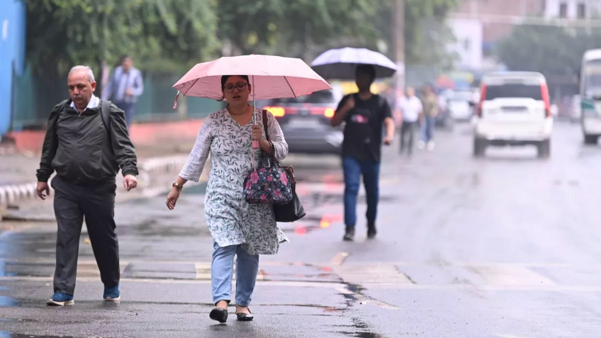 बारिश के बाद दिल्ली में तापमान ने लगाया सात डिग्री तक गोता