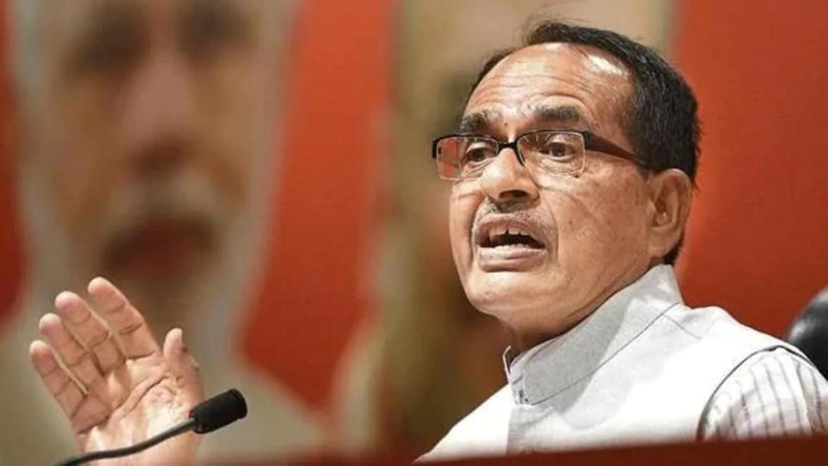 BJP का संकल्प पत्र जारी: CM शिवराज ने कांग्रेस पर बोला हमला, कहा- जैसे काम करोगे वैसा ही मामा दिखेगा