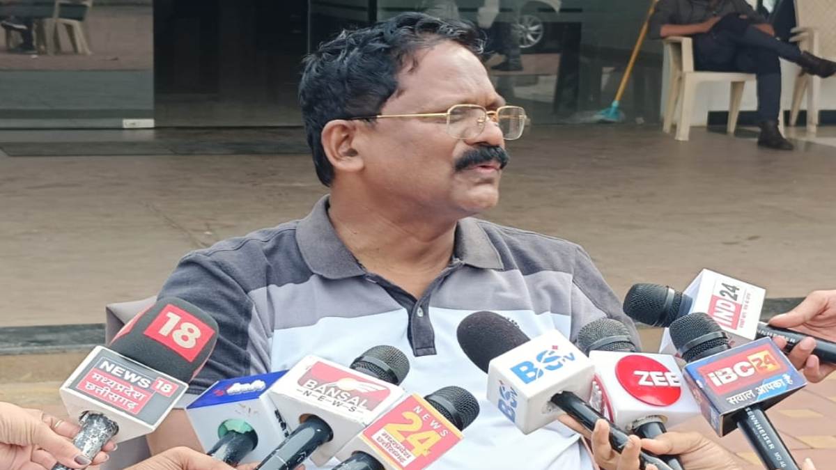 सियासी घमासान, 3 दिसंबर का इंतजार : भाजपा के बयान पर मंत्री अमरजीत भगत का पलटवार, कहा- इनके बयान में दम नहीं, कर्जमाफी हम कर रहे, किसान इंतजार BJP का करेंगे?